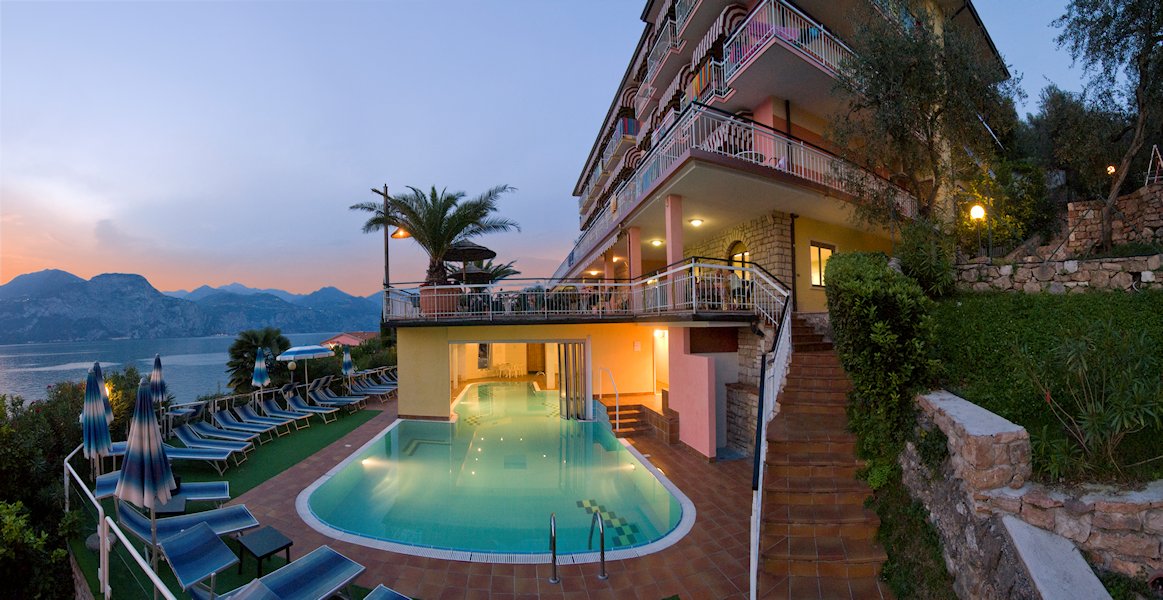 Hotel Eden италия.jpg